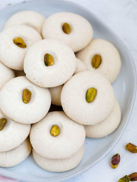 Lebanese Ghraybeh Shortbread Cookies - Cookin' with Mima Ghraybeh Recipe, Melt In Your Mouth Cookies, Oven Baked Cod, Lebanese Desserts, حلويات عربية, Lebanese Recipes, Cookie Scoop, Arabic Food, Melt In Your Mouth