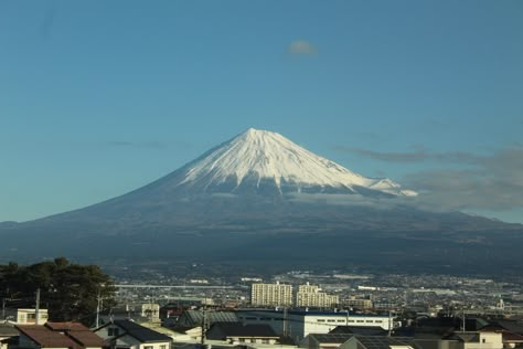 Mount Fuji Wallpaper Desktop, Japan Landscape Photography, Mount Fuji Landscape, Gunung Fuji, Japan Pictures, Widget Pics, Mount Fuji Japan, Japan Picture, Fuji Mountain