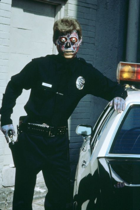 (1988) THEY LIVE 80s Horror Aesthetic, Horror Movies Aesthetic, They Live Movie, Horror Aesthetics, 1980s Horror Movies, Horror Aesthetic, Satirical Illustrations, 80s Horror, Live Picture