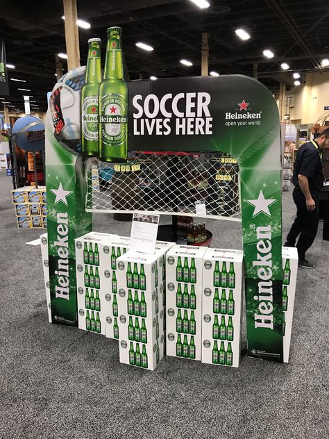 Heineken 'Soccer Lives Here' Free Standing Unit - Looking to get noticed with your point of sale display in a busy, fast-paced retail environment? Increase confidence in your sales with www.popthis.com.au Point Of Sale Display Design, Beer Display, Shopper Marketing, Retail Marketing, Beer Advertising, Soccer Theme, Point Of Sale Display, Retail Design Display, Cardboard Display