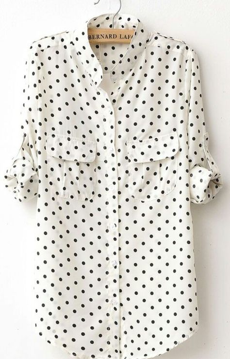 Elegante Casual, Outfit Trends, Soft Grunge, Polka Dot Print, Mode Inspiration, Sweater Weather, Look Fashion, Passion For Fashion, White Shirt