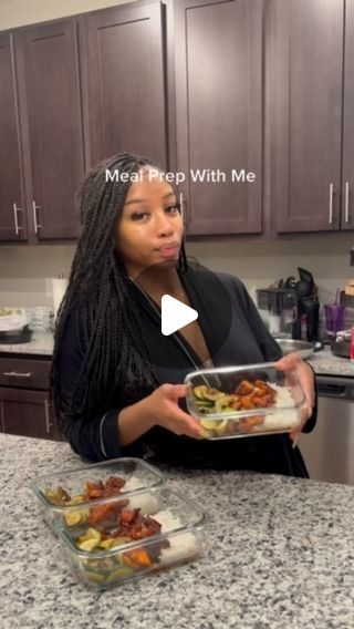 Meal Prep With Salmon, Salmon Rice Bites, Salmon Meal Prep Ideas, Garlic Butter Salmon Bites, Spicy Honey Garlic Salmon Bites, Salmon And Zucchini Recipes, Garlic Butter Salmon Bites Eating Well, Salmon Bites With Seaweed, Salmon Bites