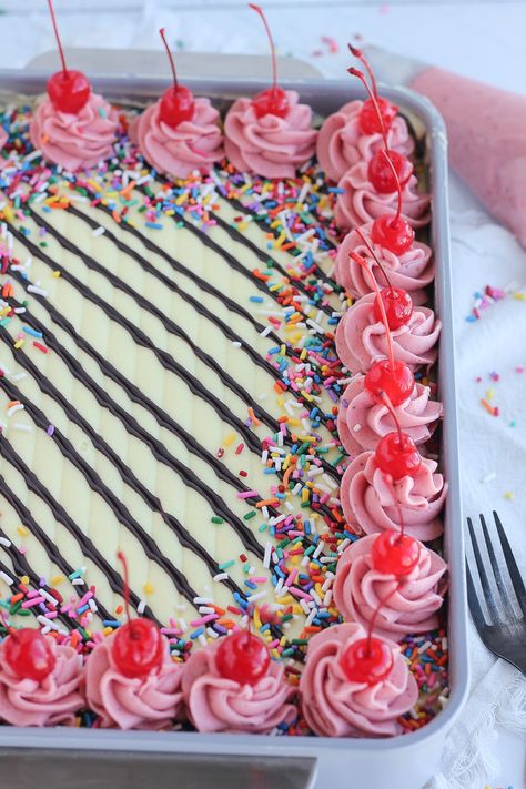 The Most Delicious Banana Split Sheet Cake - Baking with Blondie Homemade Snack Cakes, Simple Birthday Sheet Cake Ideas, Slab Cake Decorating, Simple Birthday Sheet Cake, Decorating A Sheet Cake, Diy Sheet Cake, Decorated Sheet Cakes, Sheet Cake Designs Birthday, Buttercream Rainbow