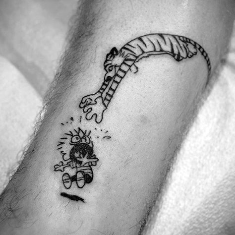 Calvin Tattoo, Calvin And Hobbes Tattoo, Tattoos 2024, Tattoo 2023, Simple Forearm Tattoos, Forearm Flower Tattoo, Comic Ideas, Comic Tattoo, Small Forearm Tattoos