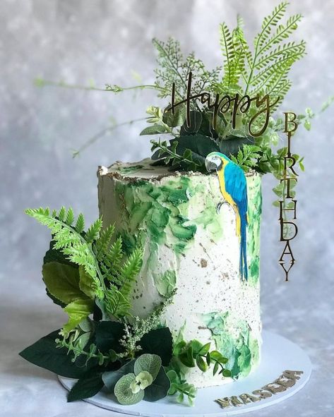 Jungle Theme Buttercream Cake, Rain Forest Birthday Cake, Buttercream Jungle Cake, Rainforest Cake Ideas, Lemur Cake, Rainforest Cake, Jungle Cake Ideas, Jungle Theme Birthday Cake, Jungle Birthday Cake