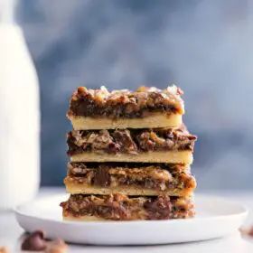 Vegan Pecan Pie Bars, Pumpkin Poke Cake, Pecan Cookie, Chocolate Cookie Bars, Chocolate Oatmeal Bars, Vegan Pecan Pie, Vegan Pecan, Chelsea's Messy Apron, No Bake Pumpkin Cheesecake