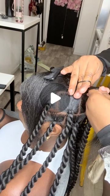 Big Box Braids Side Part, Thick Marley Twists Long, Rubber Band Braids Hairstyles Black, Two Strand Twist Crochet Braids, Twist Braids Hairstyles How To, Twist Braids Curly Ends, Large Crochet Braids, Rubber Band Braiding Method, Hawaiian Twist Braids