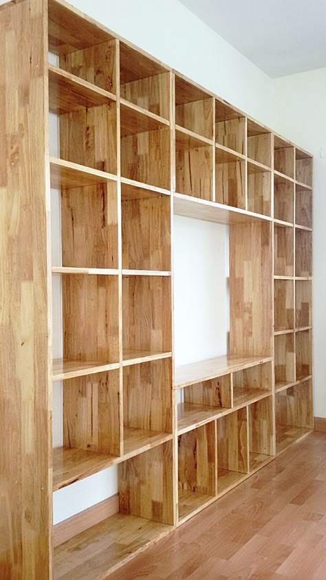 Diy Bookshelf Design, Building Shelves, Industrial Home Design, Woodworking Projects Ideas, Amazing Woodworking, Home Library Design, Bookshelf Design, 아파트 인테리어, Bookshelves Diy