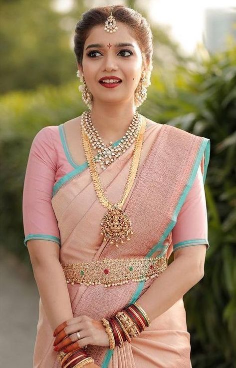 Actress Colors Swati Wearing Pastel color pink saree for her wedding | South indian wedding saree trends featured by top US and Indian fashion blog, Dreaming Loud: image of a pastel Saree भारतीय दुल्हन संबंधी, South Indian Wedding Saree, Bridal Sarees South Indian, Telugu Wedding, Wedding Saree Blouse Designs, Wedding Saree Collection, Indian Bridal Hairstyles, Indian Woman, Bridal Silk Saree