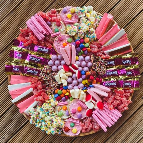 GrazedInfused Pink Party Platter Lolly Platter Party Ideas, Lolly Platter Ideas, Pink Sweet Platter, Sweet Sharing Platter, Lolly Grazing Platter, Candy Platter Ideas Parties, Pink Food Platter, Lollie Platter, Sweet Platter Ideas