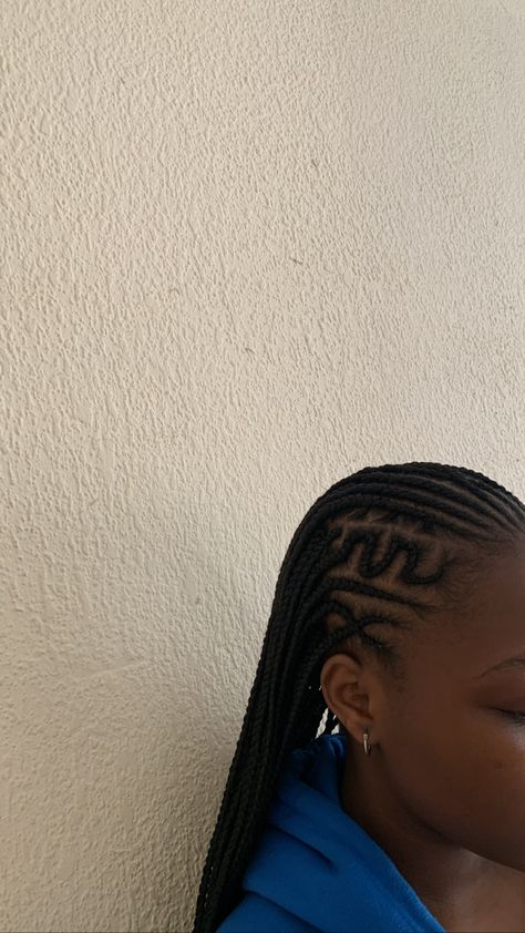 Fulani Braids Zig Zag, Cornrow Zig Zag, Zig Zag Fulani Braids, Creative Cornrows, Girls Braided Hairstyles Kids, Cornrows Natural Hair, Flat Twist Hairstyles, Edges Hair, Bridal Hair Inspiration