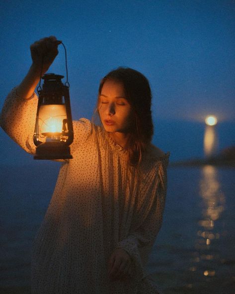 Person Holding Lantern Reference, Holding Lantern, Lantern Photography, Animation Storyboard, Under The Rain, Water Nymphs, Over The Garden Wall, Candle Aesthetic, Ap Art