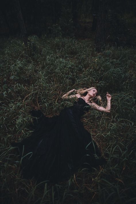 Forest Witch Photography, Model In Forest Photoshoot, Dark Princess Photoshoot, Dark Woods Photography, Forest Goddess Photography, Black Dress Woods Photoshoot, Spooky Forest Photoshoot, Night Garden Photoshoot, Moody Forest Photography