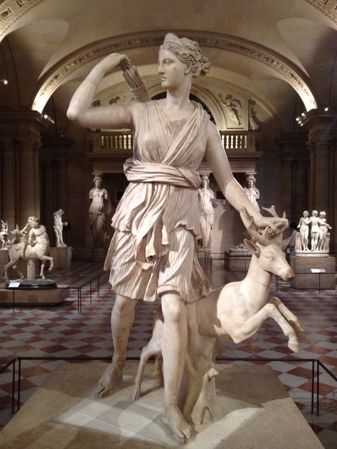 Artemis (Diane), Louvre, Paris (D. Strik) Artemis Goddess, Apollo And Artemis, Ancient Greek Sculpture, Daughter Of Zeus, Greek Statues, Greek Gods And Goddesses, Greek And Roman Mythology, Greek Mythology Art, Greek Sculpture