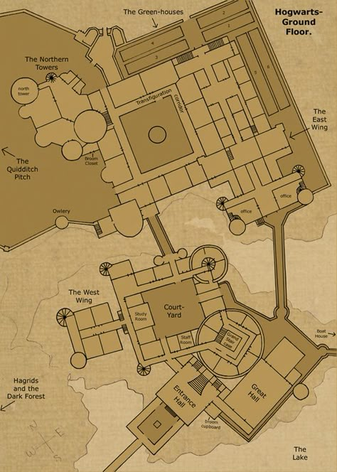 Figure out how to break into Harry and Ron's room with this handy map. | The 24 Most Magical Tributes To Hogwarts Hogwarts Minecraft, Scorpius And Rose, Hogwarts Quidditch, Harry Potter Castle, Theme Harry Potter, Hogwarts Castle, Lord Voldemort, Harry Potter Crafts, Harry Potter Love