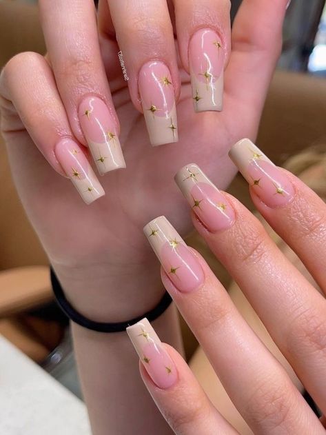 Cream Color Nails Design, Beige And White Nails, Beige Nail Designs, Beige Nail Art, Ivory Nails, White Stiletto Nails, Beige Nail, Beige Nails Design, Purple Ombre Nails