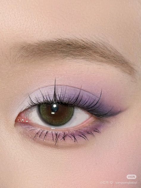 Light Purple Natural Makeup, Light Purple Eyeshadow, Anime Eye Makeup, Cute Eye Makeup, Utila, Beauty Guru, Makeup Pictures, Fall Makeup, Eye Makeup Art