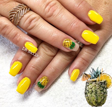 Pineapple Nail Design, Pineapple Nails, Neon Yellow Nails, Gel Nail Art Designs, Gel Mani, Yellow Nails, Gel Nail Art, Cute Nail Designs, Green Nails