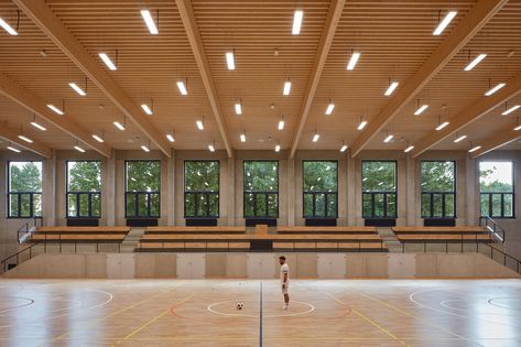 Basketball Court Architecture, Sports Facility Architecture, Multipurpose Hall, Indoor Basketball Court, Sports Hall, Spain Design, Indoor Basketball, Bjarke Ingels, Bar Interior Design