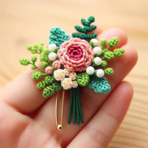 Crochet Flower Brooch, Crochet Boutonniere, Crochet Corsage, Corsage Ideas, Pins Design, Diy Crochet Flowers, Crochet Embellishments, Bouquet Brooch, Crochet Brooch