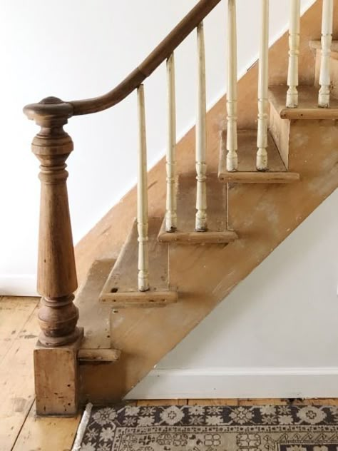 Cottage Staircase, Banister Remodel, Cottage Stairs, Stair Newel Post, The Art Of Slow Living, Art Of Slow Living, Farmhouse Stairs, Stair Banister, Handrail Design