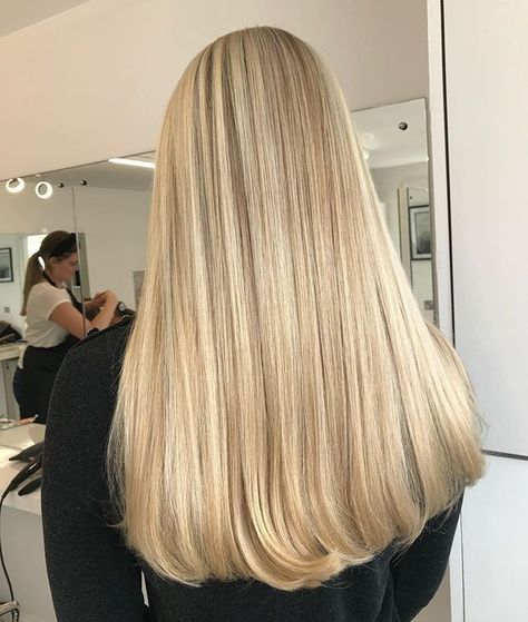 Buttery Dimensional Blonde, Blonde Highlights On Blonde Hair Straight, Highlights Blonde Hair Straight, Blonde Hair Inspiration Straight, Blonde Hair W Red Highlights, Blonde Long Hair Straight, Long Thick Hair Blonde, Long Straight Hair Blonde, Warm Blonde Highlights On Blonde Hair