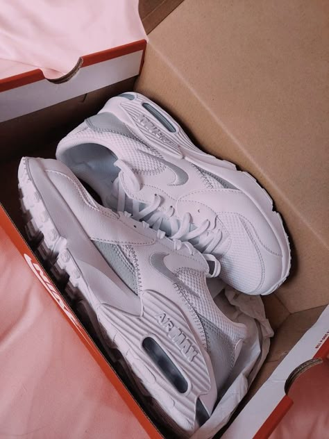 white metallic platinum white nike women's shoes athletic sneakers Air Max Excee, Nike Air Max Excee, Shoe Wishlist, Downtown Girl, Nike Shoes Women, White Nike, Outfit Goals, Nike Air Max 90, Athletic Sneakers