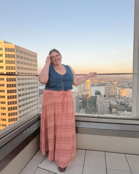 Making denim vests + maxi skirts my whole personality🥰 Comment SHOP for the links to this outfit (it’s superrrrr affordable and plus size friendly!)✨ Hannah Lee, Denim Vests, Creative Portraits, Maxi Skirts, May 11, Body Positivity, Plus Size Fashion, Maxi Skirt, Plus Size