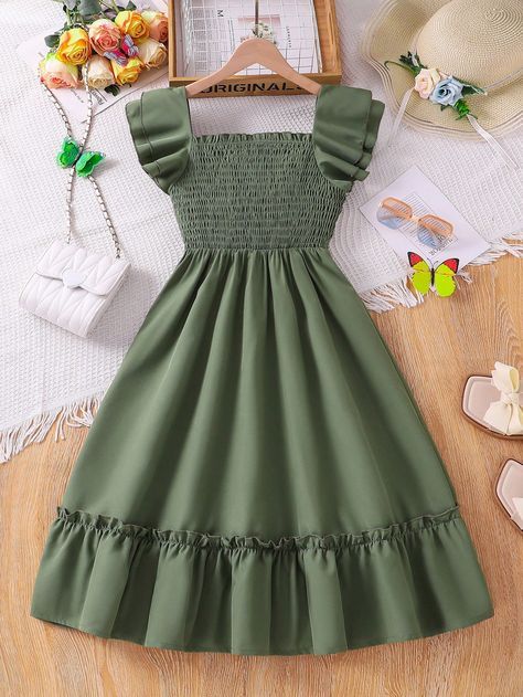 Green And White Dress Outfit, Summer Teen, Chic Shorts, Girls Party Wear, Cute Dress Outfits, Teen Girl Dresses, Breezy Dress, فستان سهرة, Ruffle Hem Dress