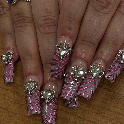 Pink Chrome Nail, Chrome Nail Ideas, Y2k Nail, Chrome Manicure, Pink Chrome Nails, Color For Nails, Nail Looks, Pink Chrome, Drip Nails