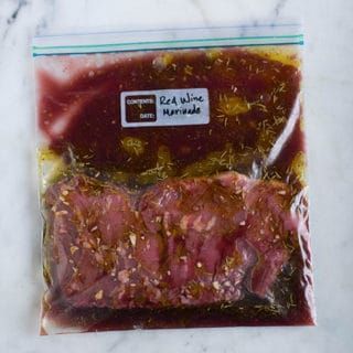 Steak Marinade Red Wine, How To Marinate Steak, Red Wine Marinade, Ginger Soy Marinade, Marinate Steak, Lemon Pepper Marinade, Steak Marinade For Grilling, Easy Steak Marinade Recipes, Steak Marinades