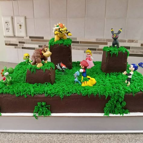 Super Smash Bros Battle Cake Super Smash Bros Birthday Cake, Smash Brothers Cake, Megaman Party Ideas, Super Smash Bros Cake Ideas, Super Smash Bros Birthday Party, Nintendo Cakes For Boys, Smash Brothers Birthday Party, Smash Bros Birthday Party, Super Mario Bros Cake Ideas