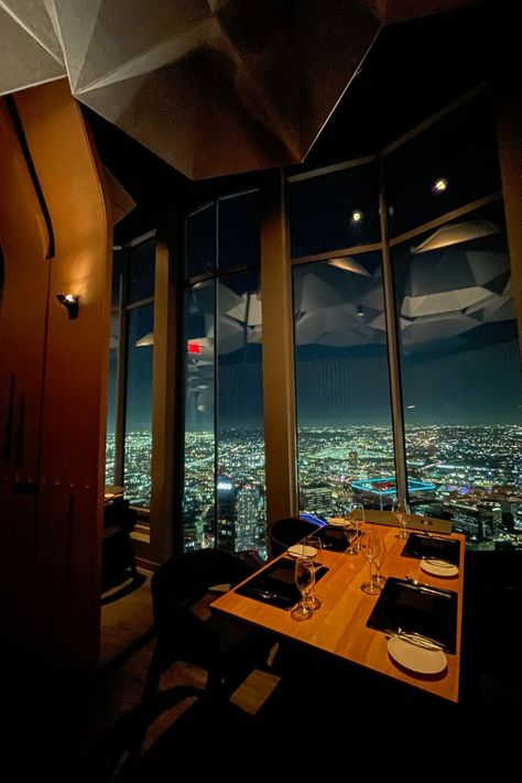 71 Above Los Angeles Us Bank Tower, Los Angeles Bars, Visit Los Angeles, Best Cocktails, Los Angeles Neighborhoods, Los Angeles Restaurants, Best Bar, Banks Building, Cocktail Menu