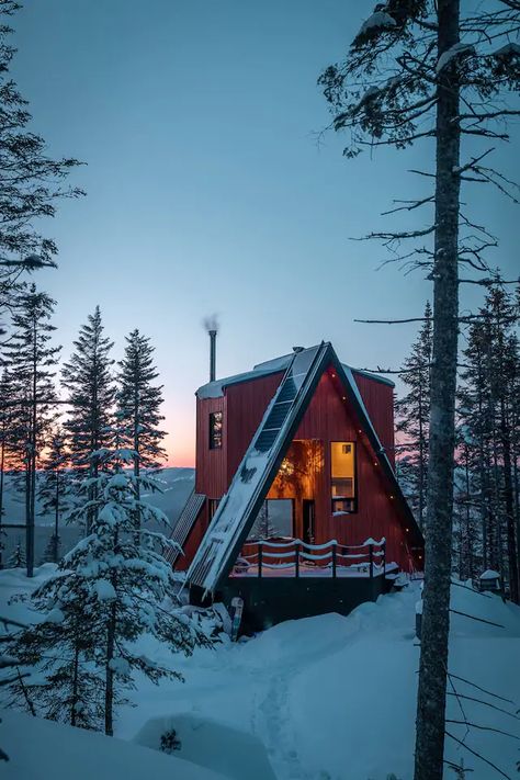 A Cabin In The Woods, A Frame Cabins, Cabin Inspiration, Winter Cabin, Little Cabin, A Frame Cabin, A Cabin, A Frame House, Small Cabin