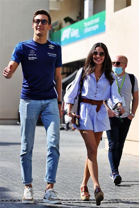 F1 Wife Outfits, Meeting Parents Outfit Casual, Formula 1 Wags Outfits, Monaco F1 Outfit, F1 Race Outfit For Women, Meeting Parents Outfit, F1 Fits, Wag Fashion, F1 Fashion