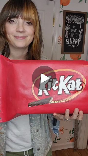 Grace Baldwin on Instagram: "DIY Giant KitKat for my giant halloweem candy porch decor  #artist #diy #diydecor #diyhalloween #crafttips cor #mxinalist #popart #giantdecor #crafttutorial #diytutorial" Diy Giant Peppermint Candy, Giant Candy Decorations Diy Christmas, Giant Gumdrops Diy, Giant Candy Decorations Diy, Diy Giant Candy Props, Candy Props, Candy Decorations Diy, Truffula Trees, Giant Candy