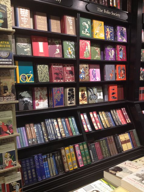 The beautiful covers of Folio Society books, displayed as they should be at Hatchards The Folio Society, Ignorance Is Bliss, Cool Bookshelves, Dream Library, Folio Society, Beautiful Books, Beautiful Cover, Book Stuff, Home Library