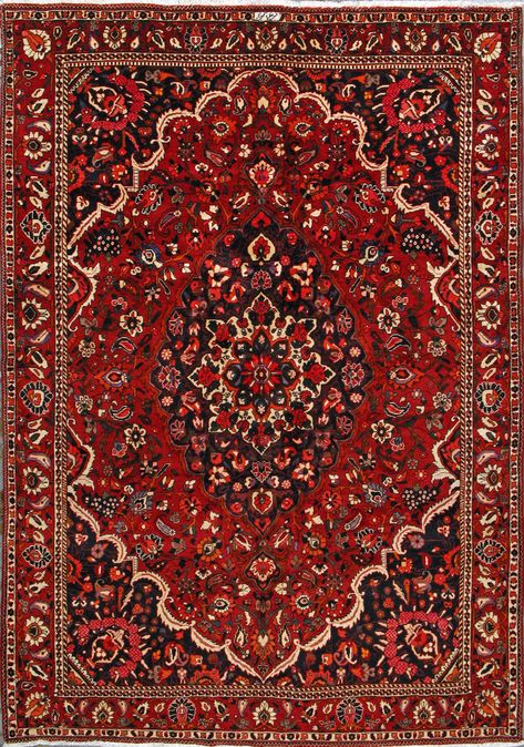 Red Carpet Aesthetic, Red Persian Rug, Bakhtiari Rugs, Persian Rug Designs, Persian Carpets, Buying Carpet, Types Of Carpet, Large Carpet, Knotted Carpet