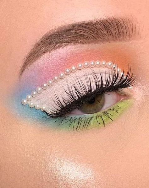 Editorial Make-up, Eye Makeup Glitter, Euphoria Makeup, Hot Makeup, Hooded Eye Makeup, Colorful Eye Makeup, Makeup Eye Looks, Creative Eye Makeup, Creative Makeup Looks