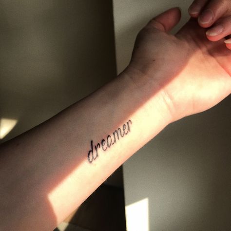 Dreamer Tattoo 😍😍😍 Dreamer Tatoos, Dreamer Tattoo Ideas Design, Dreamers Tattoo, Dreamer Tattoos, Dreamer Tattoo Ideas, Dreamer Tattoo, Tattoos On Wrist, Tattoo On Wrist, Traditional Tattoo Sleeve