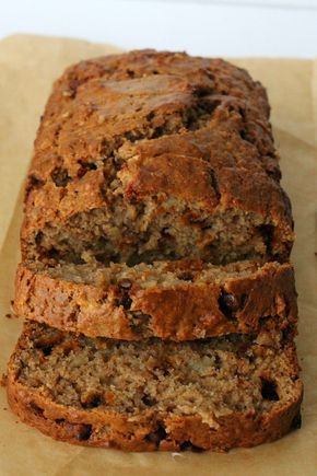 Apple Cinnamon Banana Bread is moist inside and has a delicious flavor with the added ingredients of apples and cinnamon chips! Cinnamon Banana Bread, Cinnamon Bread, Cinnamon Banana, Bread Cake, Banana Recipes, Dessert Bread, Apple Cinnamon, Food Cakes, Banana Bread Recipes