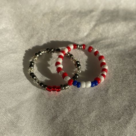 Insta Recreate, Steve And Bucky, Bracelets Matching, Room 2023, Manik Manik, Homemade Jewelry, Seed Bead Jewelry, Jewelry Diy, Art Stuff