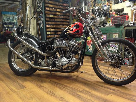 Chopperkingz: 60 's panhead chopper Panhead Bobber, Panhead Chopper, Sportster Chopper, Harley Panhead, Harley Bobber, Classic Harley Davidson, Harley Davidson Chopper, Custom Choppers, Biker Art