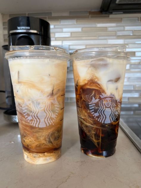 Vanilla Sweet Cream Cold Brew Starbucks, Starbucks Vanilla Sweet Cream Cold Brew, Cold Brew Aesthetic, Vanilla Sweet Cream Cold Brew, Starbucks Cold Brew, Sweet Cream Cold Brew, Vanilla Sweet Cream, Starbucks Aesthetic, Cream Cold Brew