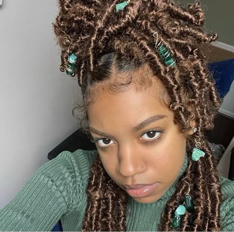 Beads On Faux Locs, Decorated Faux Locs, Butterfly Locs With Beads, Faux Locs With Beads, Brown Faux Locs, Blackgirl Hairstyle, Locs With Beads, Butterfly Locks, Saturn In Aquarius