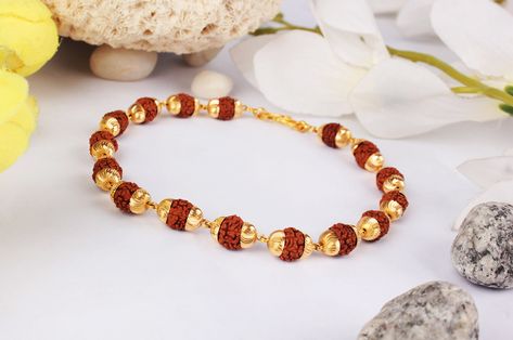 Rudraksha Bracelet Men, Rudraksh Bracelet For Men Gold, Rudraksh Breslet For Man, Gold Rudraksha Bracelet, Rudraksha Jewelry, Rudraksha Bracelet, Silver Bracelet Designs, Mens Ring Designs, Rudraksha Beads