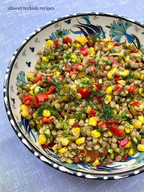 Almost Turkish Recipes: Green Lentil Salad (Yeşil Mercimek Salatası) Nutritious Salads, Green Lentil Salad, Green Lentil, Pomegranate Molasses, Green Lentils, Lentil Salad, Canned Corn, Corn Salads, Roasted Red Peppers