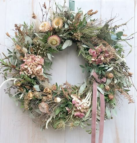 Dried Floral Wreaths, Dried Wreath, Floral Door Wreaths, Dried Flower Wreath, Wreath Inspiration, Dried Flower Wreaths, Dried Florals, Flower Wreaths, Floral Wreaths