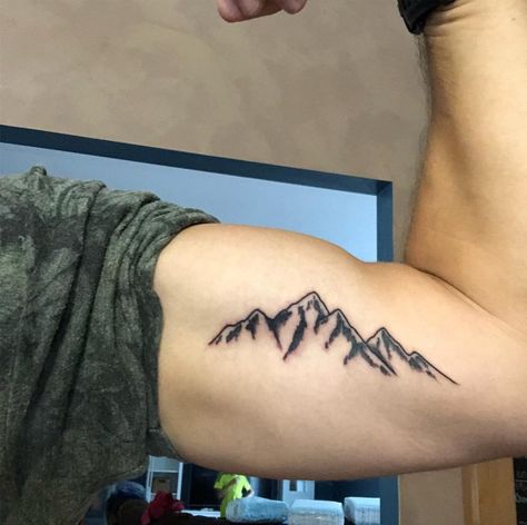 125 Best Mountain Tattoos! Lets Climb High - Wild Tattoo Art Skiing Tattoo, Back Tattoos For Guys Upper, Moutain Tattoos, Mountain Tattoos, Geometric Mountain Tattoo, Mountain Range Tattoo, Mountain Tattoo Simple, Inner Bicep Tattoo, Mountain Tattoo Design