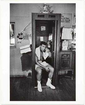 Ali on the phone by Thomas Höpker, 1966,Later print Thomas Hoepker, Muhammad Ali Wallpaper, Ali Wallpaper, Boxing Photography, Usa Chicago, Ali Boxing, Muhammad Ali Boxing, Sparring Partner, Legendary Pictures